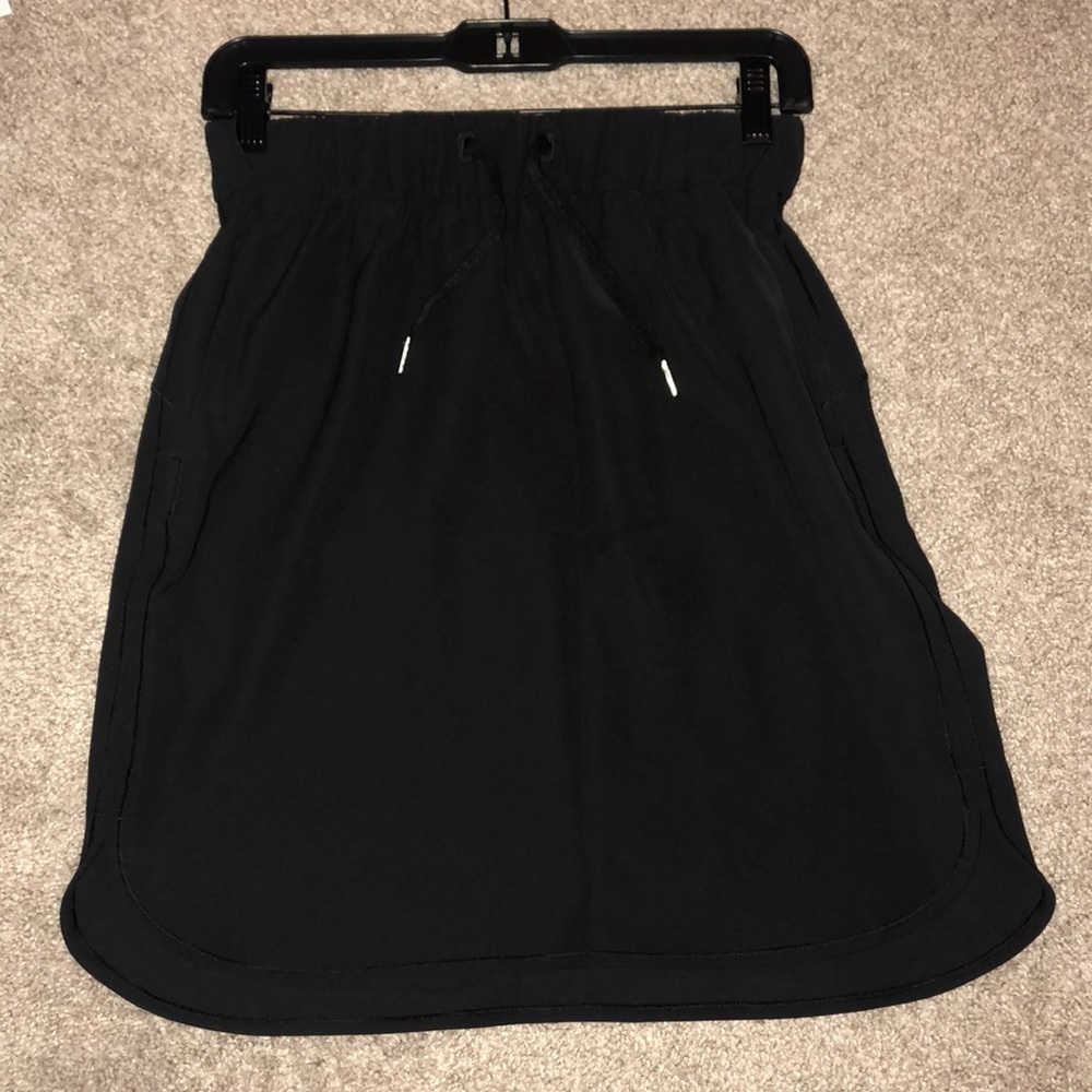lululemon skirt